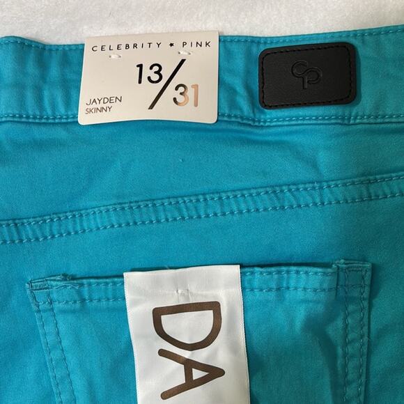 Celebrity Pink Jayden Skinny Pant Junior’s Size 13 Blue New - Picture 5 of 8